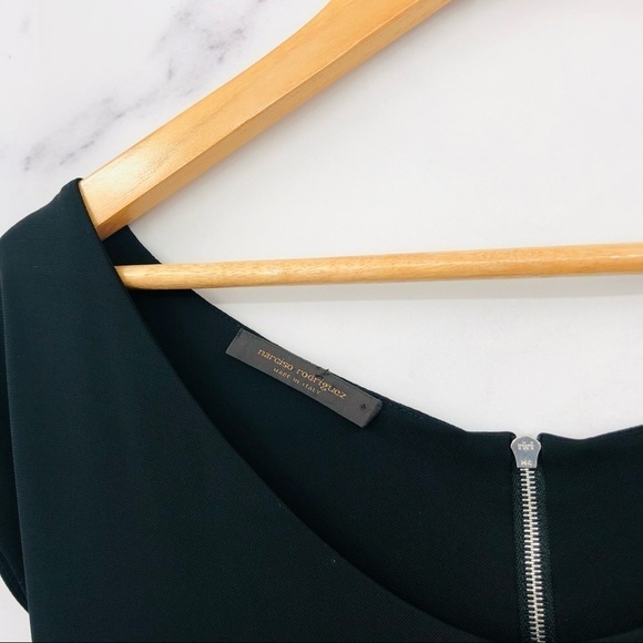 Narciso Rodriguez Designer Bodycon Little Black Dress - Picture 7 of 8